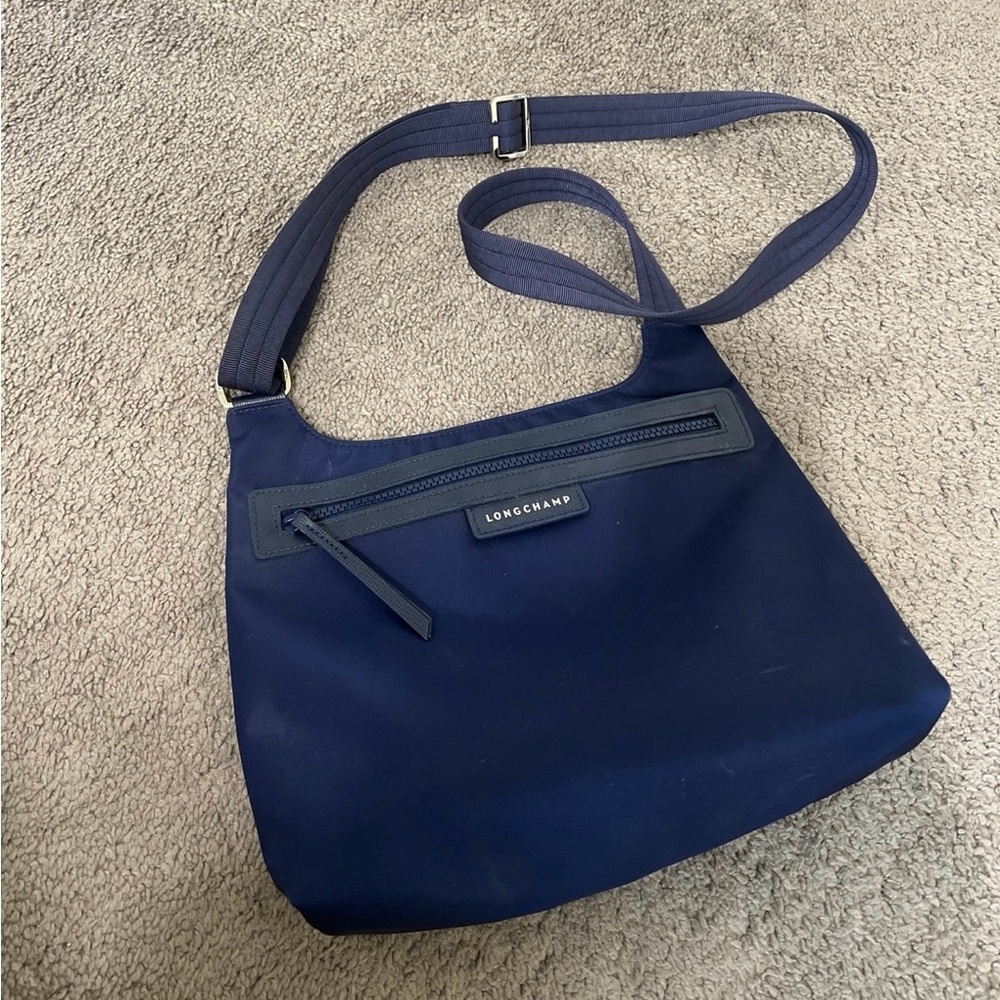LONGCHAMP Le Pliage NEO Flat Nylon Crossbody Bag Navy BLUE.